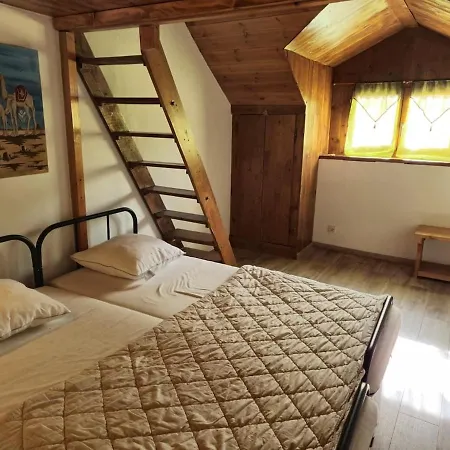 Grande Maison Familiale Avec Piscine Chauffee * Faucon-de-Barcelonnette